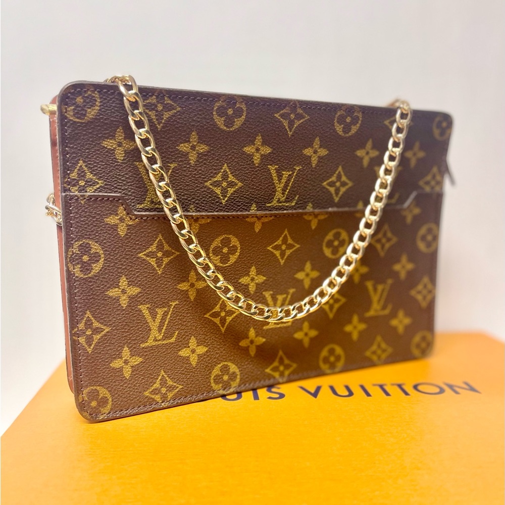 Authentic LOUIS VUITTON Homme Bag - Picture 2 of 16